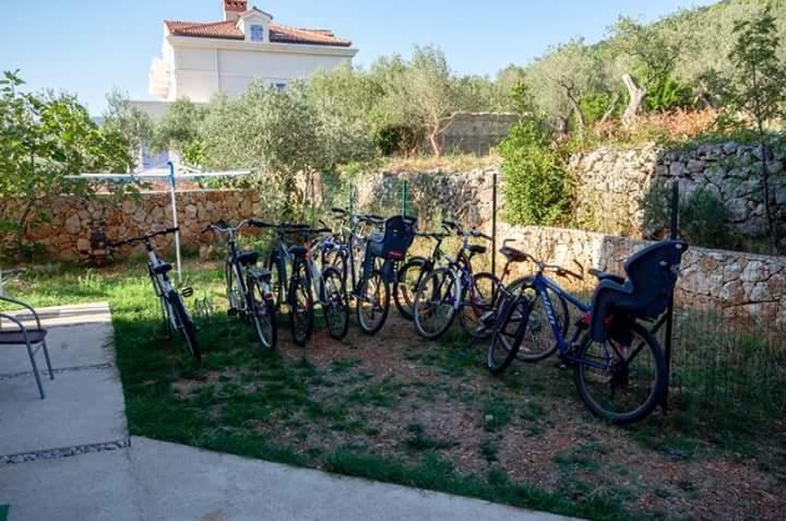 Apartments Pongrac Cres Dış mekan fotoğraf