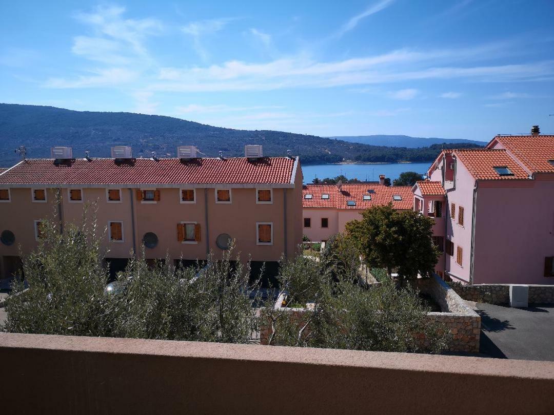 Apartments Pongrac Cres Dış mekan fotoğraf