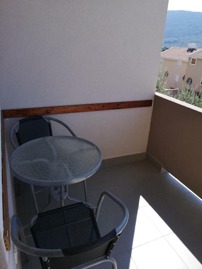 Apartments Pongrac Cres Dış mekan fotoğraf